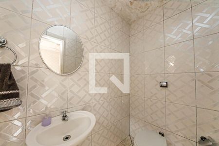 Casa à venda com 275m², 4 quartos e 2 vagasBanheiro 2