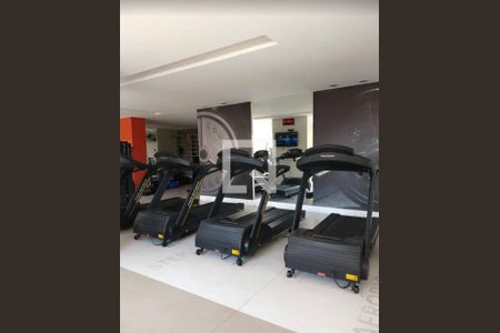 Apartamento à venda com 74m², 2 quartos e 1 vaga Apartamento à venda com 74m², 2 quartos e 1 vagaÁrea comum - Academia