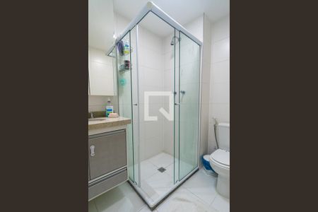 Apartamento à venda com 74m², 2 quartos e 1 vaga Apartamento à venda com 74m², 2 quartos e 1 vagaBanheiro Social Detalhe