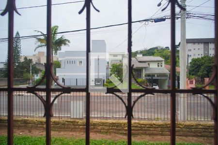 Casa à venda com 330m², 3 quartos e 2 vagas Casa à venda com 330m², 3 quartos e 2 vagasVista
