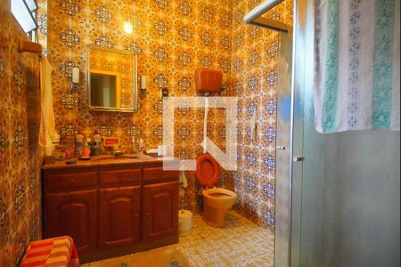 Casa à venda com 330m², 3 quartos e 2 vagas Casa à venda com 330m², 3 quartos e 2 vagasBanheiro 2