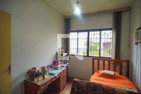 Casa à venda com 330m², 3 quartos e 2 vagas Casa à venda com 330m², 3 quartos e 2 vagasQuarto 1