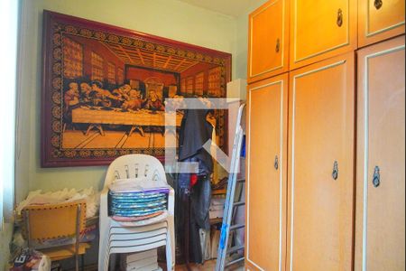 Casa à venda com 330m², 3 quartos e 2 vagas Casa à venda com 330m², 3 quartos e 2 vagasQuarto 2