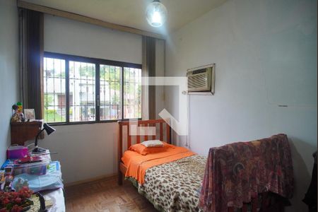 Casa à venda com 330m², 3 quartos e 2 vagas Casa à venda com 330m², 3 quartos e 2 vagasQuarto 1