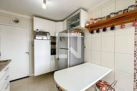 Apartamento à venda com 70m², 2 quartos e 1 vaga Apartamento à venda com 70m², 2 quartos e 1 vagaCozinha