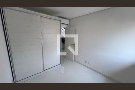 Apartamento para alugar com 110m², 2 quartos e 4 vagas Apartamento para alugar com 110m², 2 quartos e 4 vagasQuarto