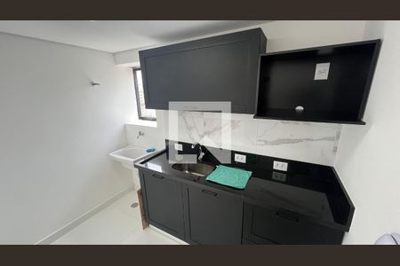 Apartamento para alugar com 110m², 2 quartos e 4 vagas Apartamento para alugar com 110m², 2 quartos e 4 vagasCozinha