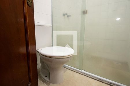 Apartamento à venda com 118m², 3 quartos e 2 vagasBanheiro 2, louça sanitária 