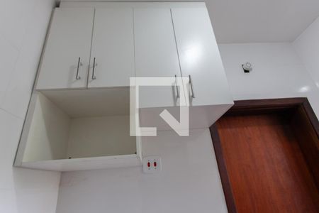Apartamento à venda com 75m², 3 quartos e 1 vaga Apartamento à venda com 75m², 3 quartos e 1 vagaCozinha - Armários