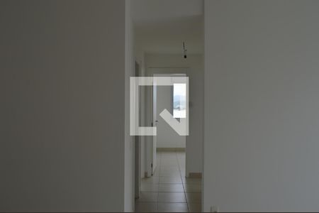 Corredor de apartamento para alugar com 3 quartos, 70m² em Anil, Rio de Janeiro