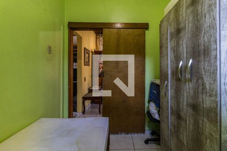 Dormitório de casa à venda com 3 quartos, 211m² em Sarandi, Porto Alegre