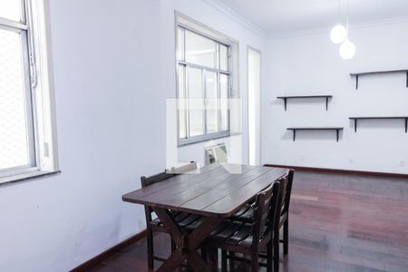 Sala de apartamento à venda com 2 quartos, 80m² em Copacabana, Rio de Janeiro