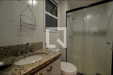 Apartamento para alugar com 70m², 2 quartos e 1 vaga Apartamento para alugar com 70m², 2 quartos e 1 vagaBanheiro da Suíte