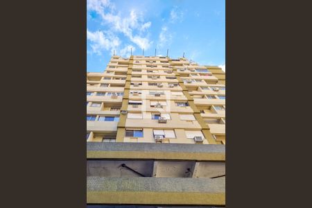 Apartamento para alugar com 35m², 1 quarto e 1 vaga Apartamento para alugar com 35m², 1 quarto e 1 vagaFachada do Prédio