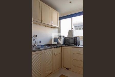 Sala/Cozinha de apartamento para alugar com 1 quarto, 35m² em Centro Histórico, Porto Alegre