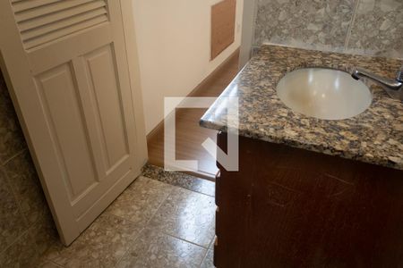 Banheiro de apartamento para alugar com 1 quarto, 52m² em Centro, Rio de Janeiro