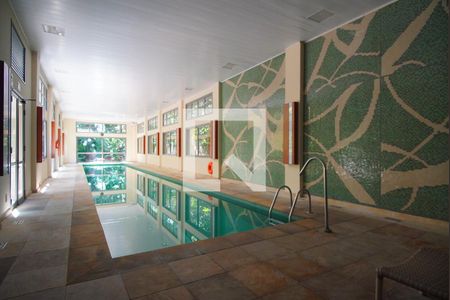 Apartamento para alugar com 128m², 2 quartos e 1 vagaÁrea comum - Piscina