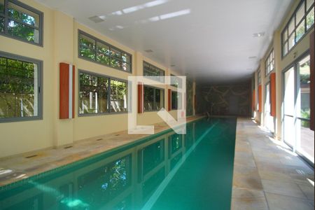 Apartamento para alugar com 128m², 2 quartos e 1 vagaÁrea comum - Piscina