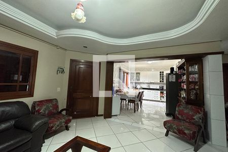 Sala de casa à venda com 4 quartos, 240m² em São Miguel, São Leopoldo
