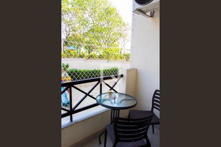 Sacada de apartamento para alugar com 3 quartos, 76m² em Vila Guararapes, Campinas