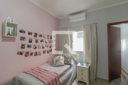 Casa à venda com 180m², 3 quartos e 3 vagasSuíte 3