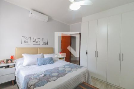 Casa à venda com 180m², 3 quartos e 3 vagasSuíte