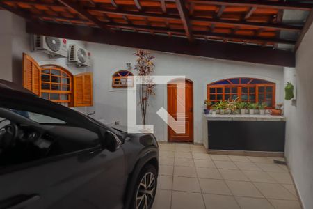 Casa à venda com 180m², 3 quartos e 3 vagasGaragem