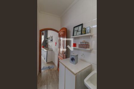 Casa à venda com 180m², 3 quartos e 3 vagasCozinha e Área de Serviço