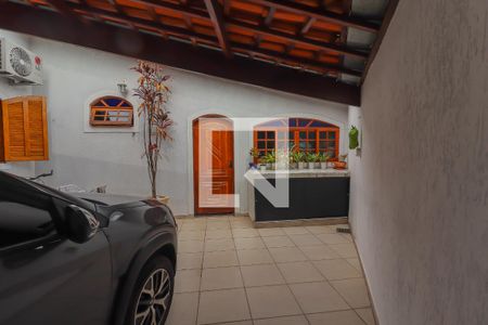 Casa à venda com 180m², 3 quartos e 3 vagasGaragem