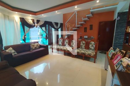 Casa à venda com 280m², 3 quartos e 3 vagasSala de Estar