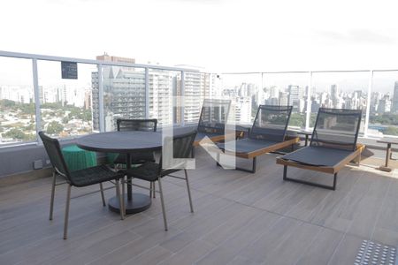 Studio à venda com 26m², 1 quarto e sem vagaÁrea comum - Piscina