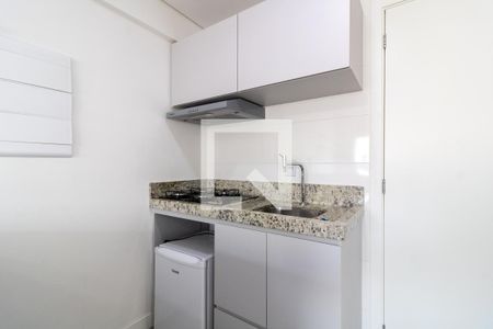 Sala/Cozinha de kitnet/studio à venda com 1 quarto, 32m² em Centro Histórico, Porto Alegre