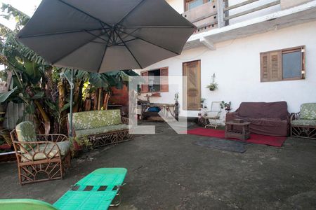 Casa à venda com 300m², 2 quartos e 6 vagasÁrea Privada Pátio