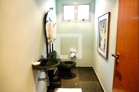 Apartamento à venda com 331m², 4 quartos e 4 vagasLavabo