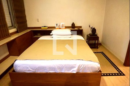 Apartamento à venda com 331m², 4 quartos e 4 vagasSuite 3