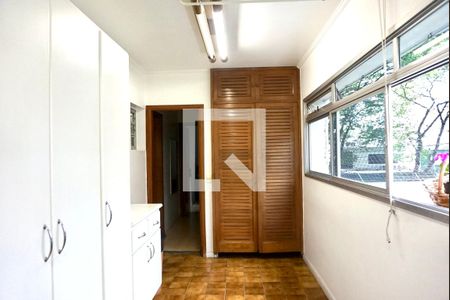 Apartamento à venda com 331m², 4 quartos e 4 vagasÁrea de serviço