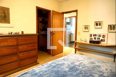Apartamento à venda com 331m², 4 quartos e 4 vagasSuite 1