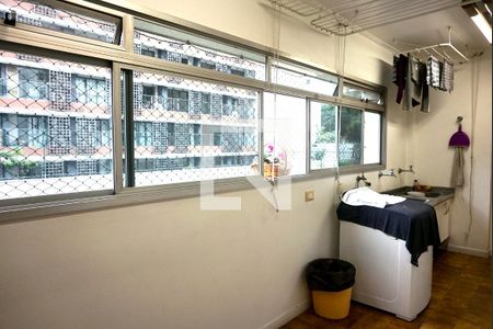 Apartamento à venda com 331m², 4 quartos e 4 vagasÁrea de serviço