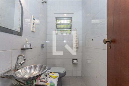 Banheiro de casa à venda com 3 quartos, 206m² em Vila Gumercindo, São Paulo