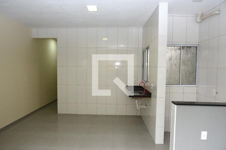 Sala/Cozinha de casa para alugar com 2 quartos, 80m² em Jardim Europa, São Paulo