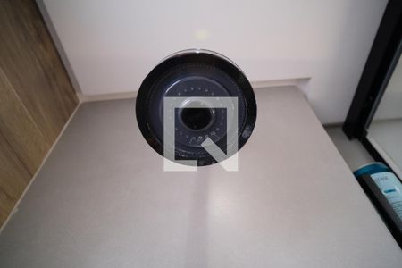 Apartamento à venda com 92m², 3 quartos e 2 vagasChuveiro