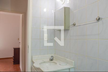 Apartamento para alugar com 67m², 2 quartos e 1 vagaBanheiro