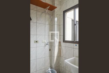 Apartamento para alugar com 67m², 2 quartos e 1 vagaÁrea de Serviço