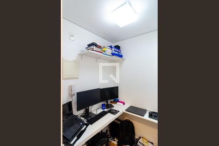 Apartamento à venda com 65m², 2 quartos e 1 vaga Apartamento à venda com 65m², 2 quartos e 1 vagaEscritorio