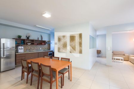 Apartamento à venda com 65m², 2 quartos e 1 vaga Apartamento à venda com 65m², 2 quartos e 1 vagaÁrea Comum
