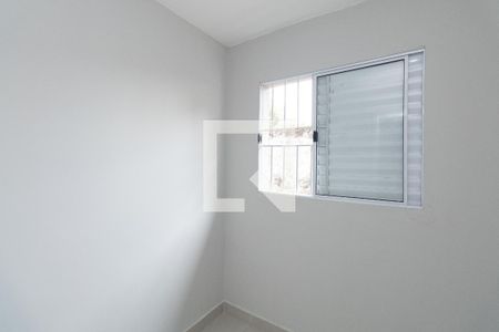 Quarto 2 de casa para alugar com 2 quartos, 40m² em Parque Edu Chaves, São Paulo