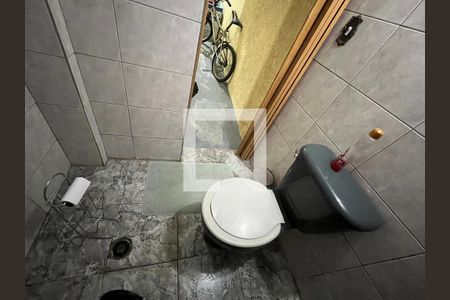 Casa à venda com 160m², 2 quartos e 2 vagasLavabo 2