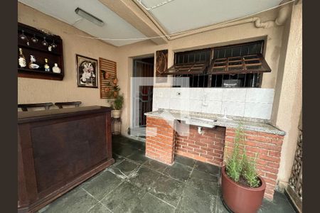 Casa à venda com 160m², 2 quartos e 2 vagasÁrea comum - Churrasqueira