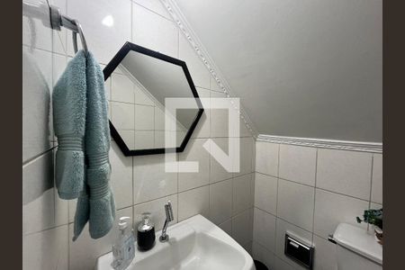 Casa à venda com 160m², 2 quartos e 2 vagasLavabo 1