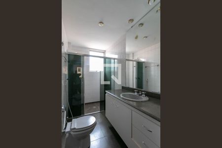 Apartamento para alugar com 160m², 3 quartos e 2 vagasBanheiro Social